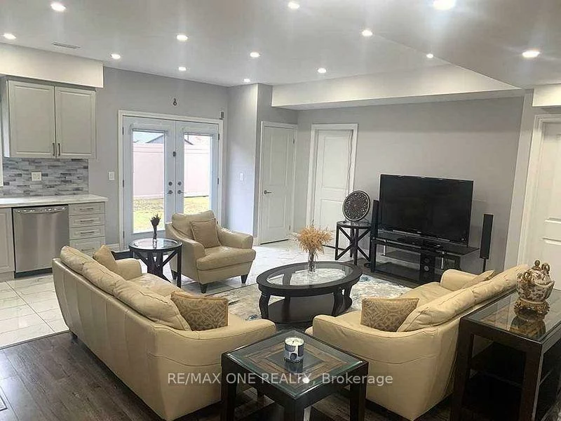 20, Prosperity, Holland Landing, East Gwillimbury