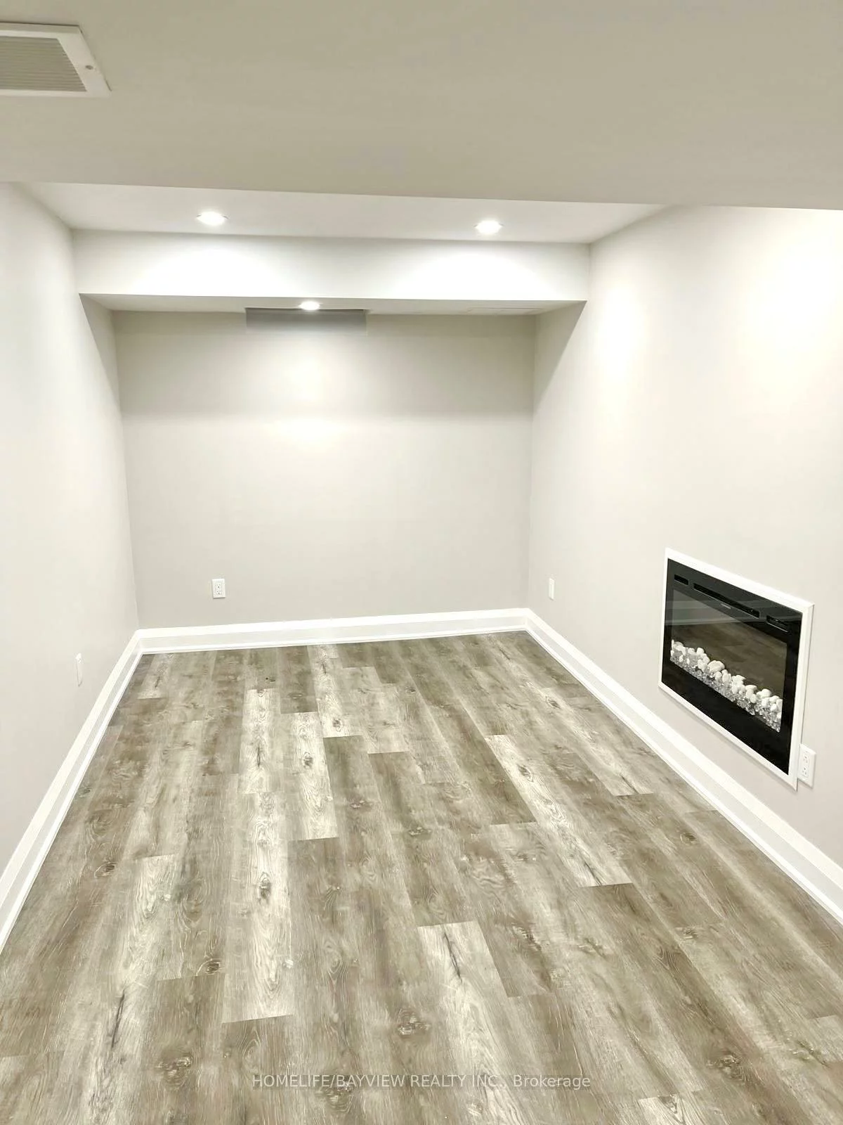 28, Vivian Creek, Mt Albert, East Gwillimbury