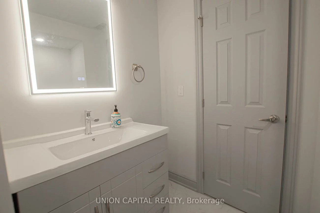 259, Walter English, Queensville, East Gwillimbury