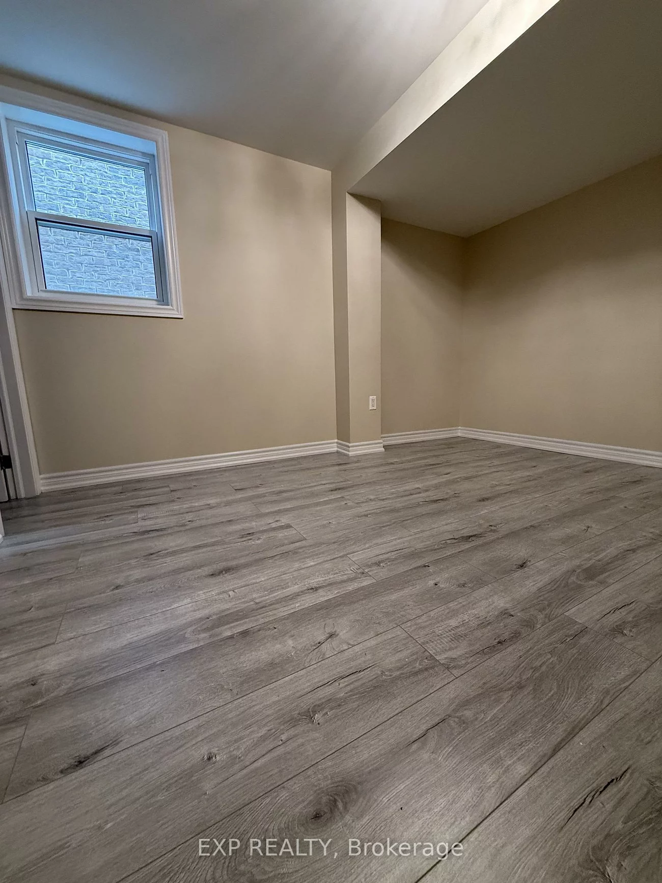 33, Hydrangea, Holland Landing, East Gwillimbury