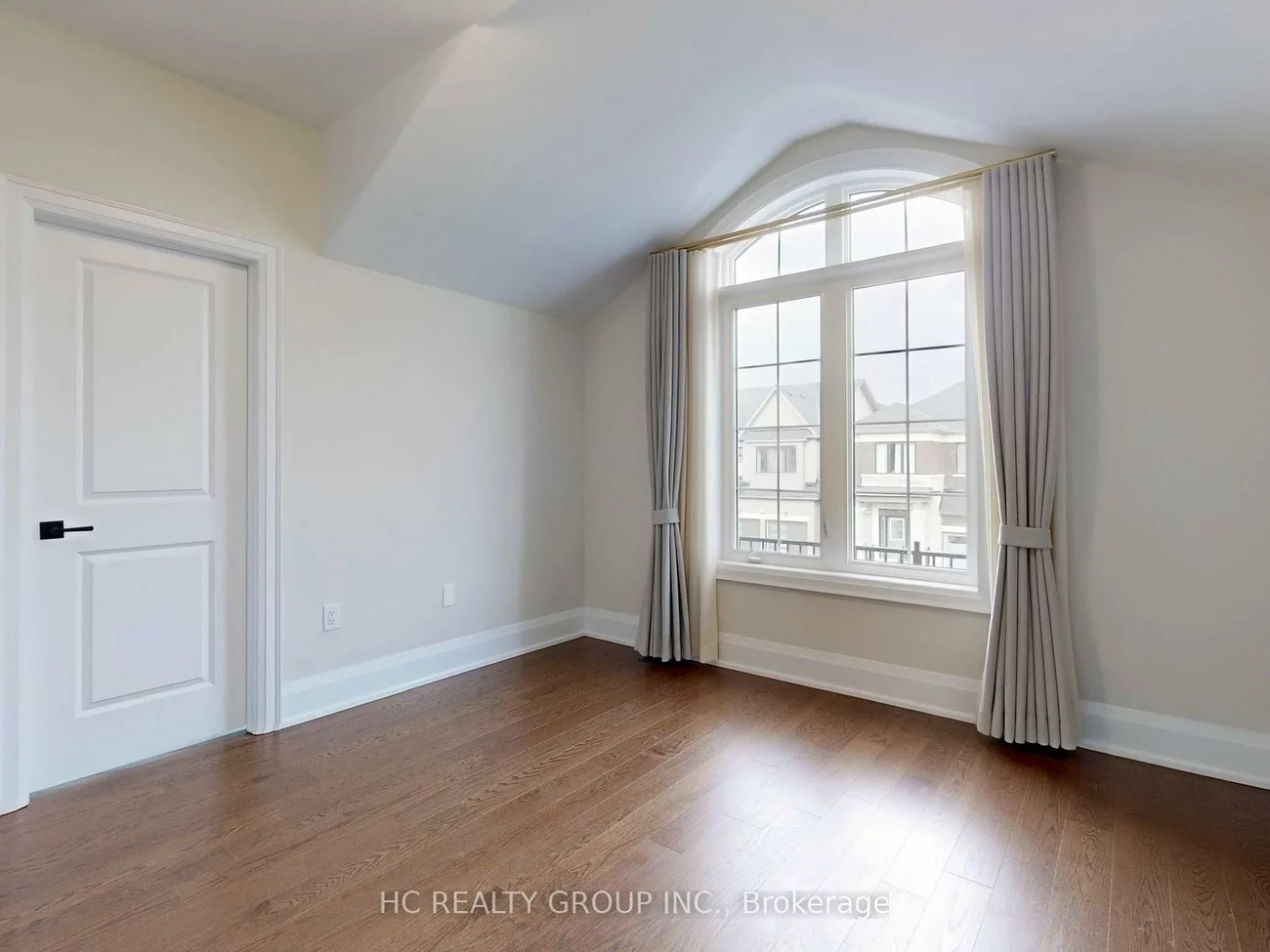 126, Angus Morton, Queensville, East Gwillimbury