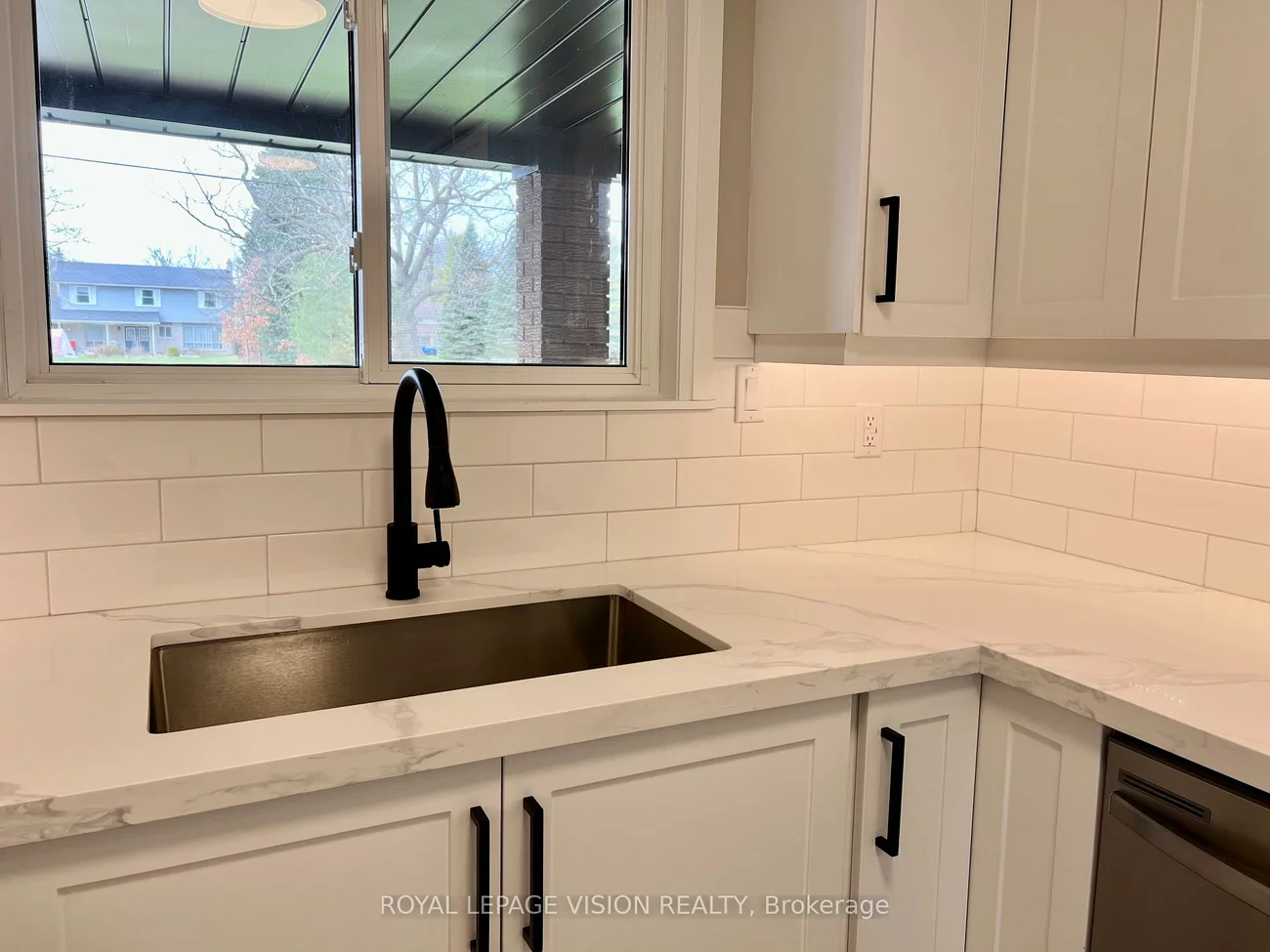 20523, Yonge, Holland Landing, East Gwillimbury