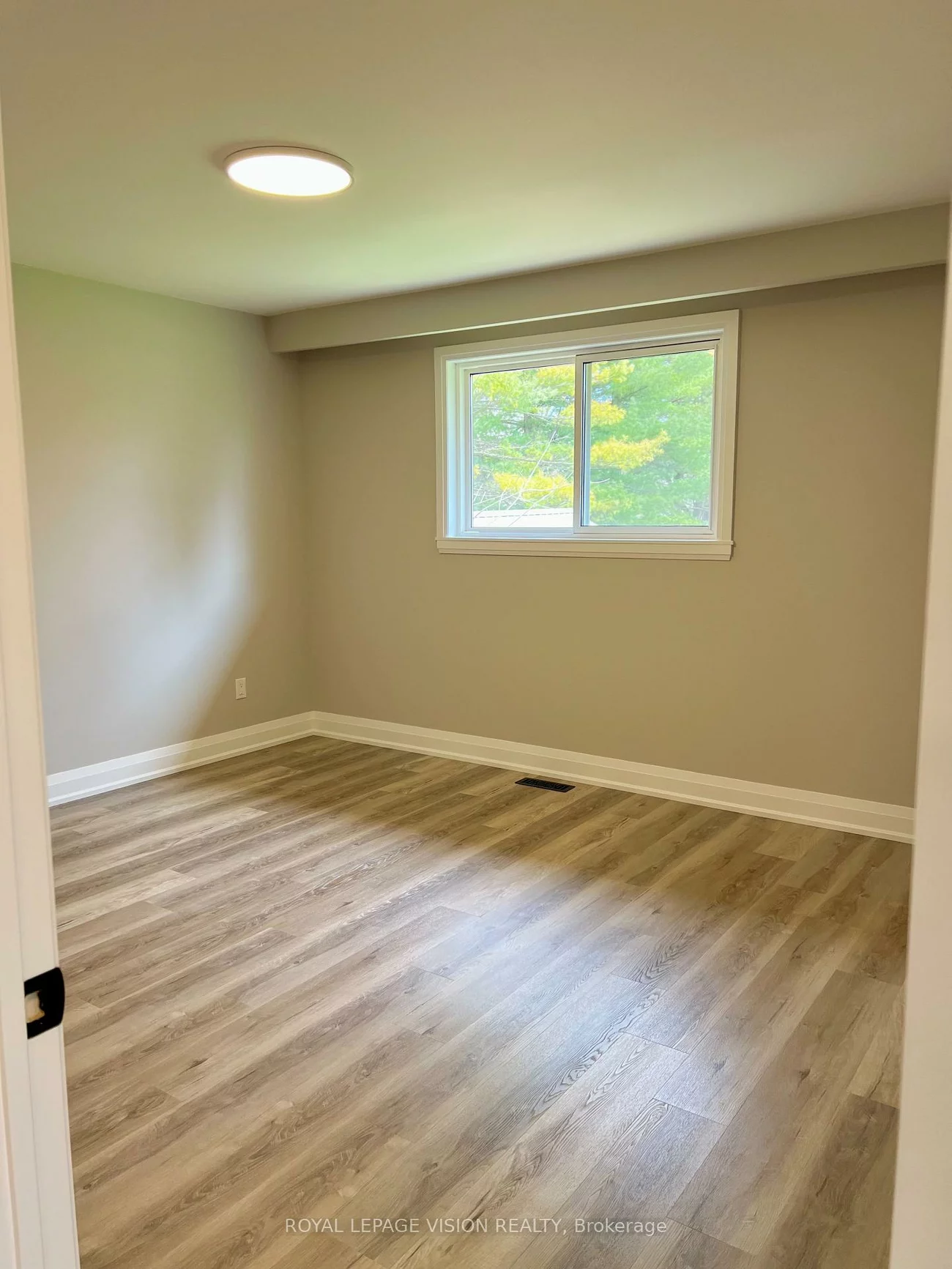 20523, Yonge, Holland Landing, East Gwillimbury