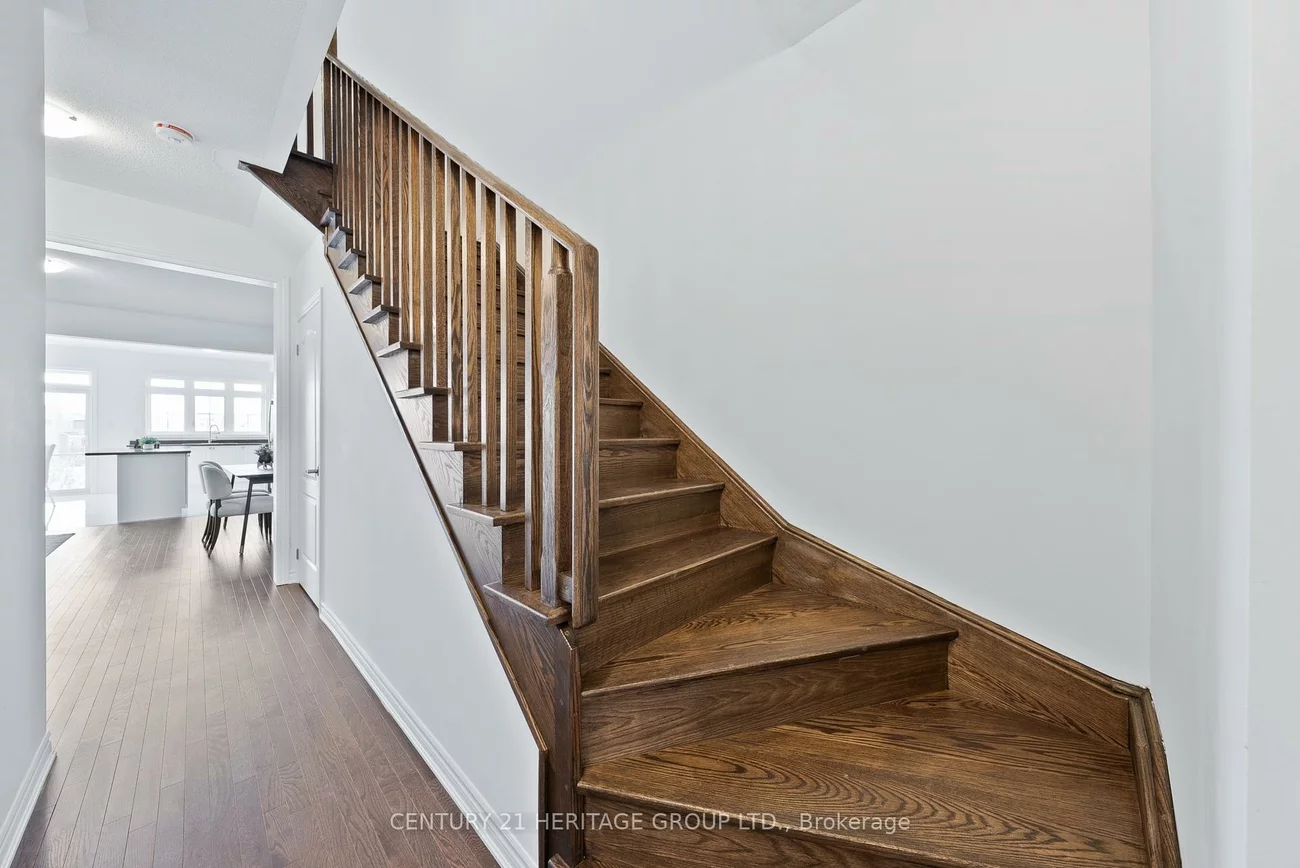 44, Beechborough, Sharon, East Gwillimbury