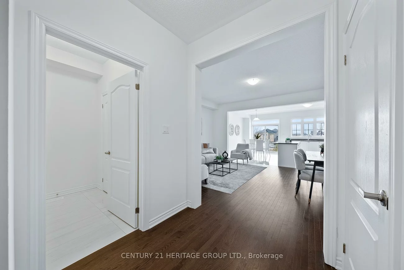 44, Beechborough, Sharon, East Gwillimbury