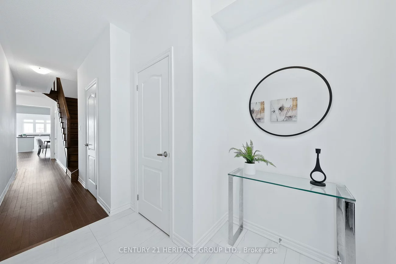 44, Beechborough, Sharon, East Gwillimbury