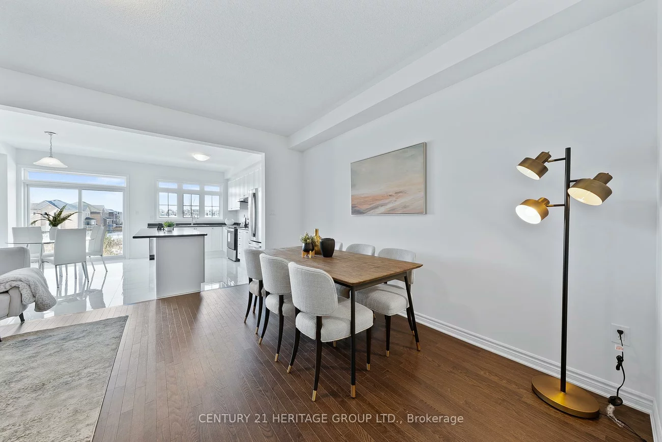 44, Beechborough, Sharon, East Gwillimbury