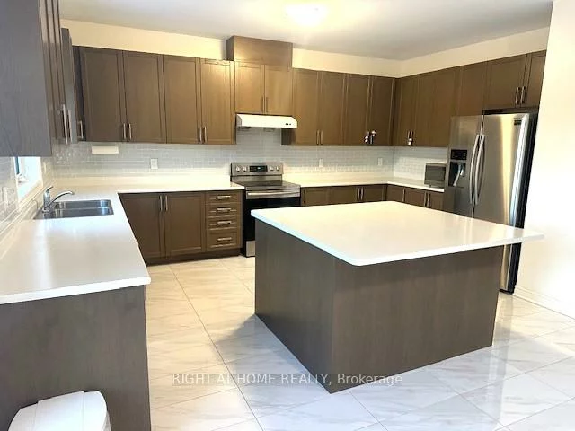 27, Dr Pearson, Sharon, East Gwillimbury