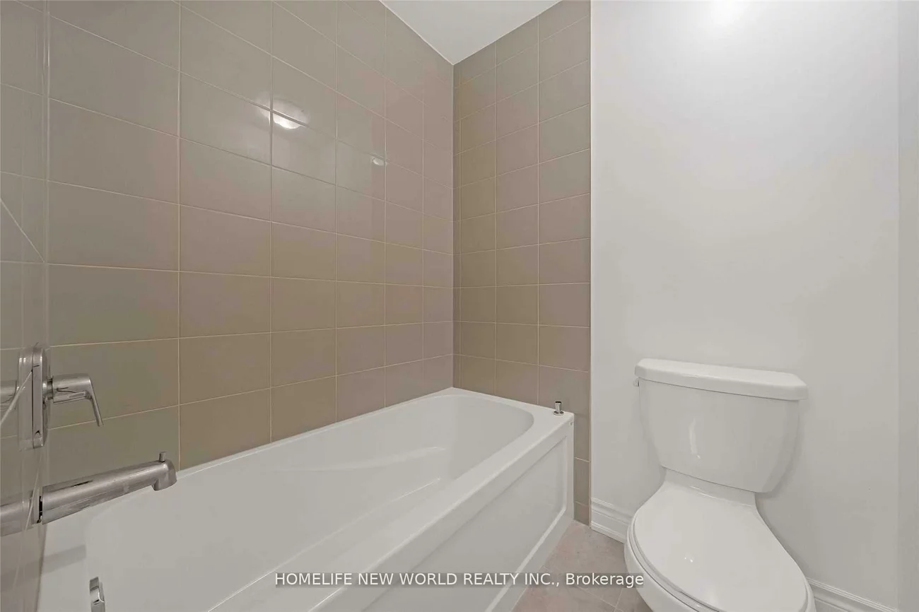 44, Pear Blossom, Holland Landing, East Gwillimbury