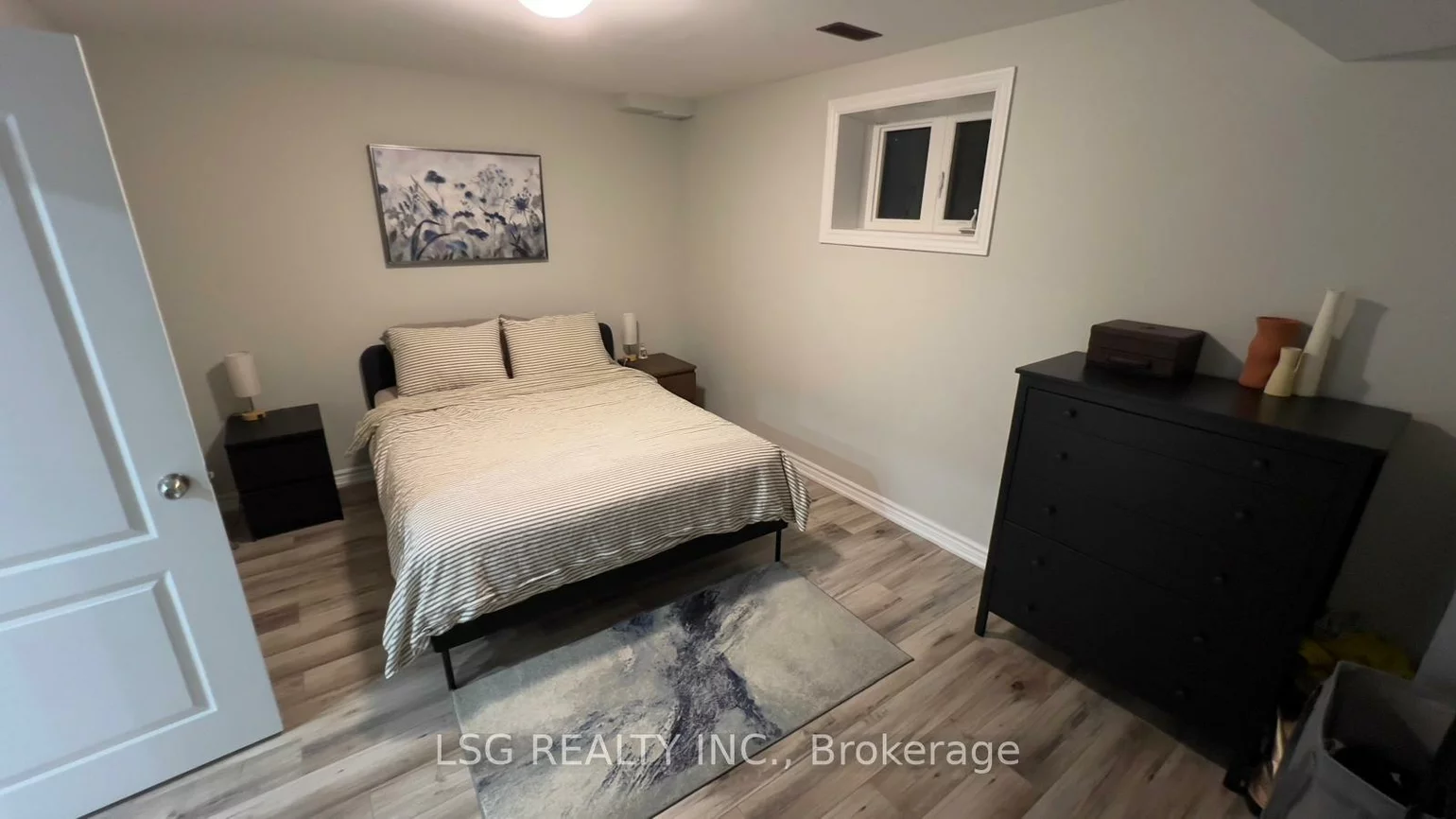 19, Tesla, Holland Landing, East Gwillimbury