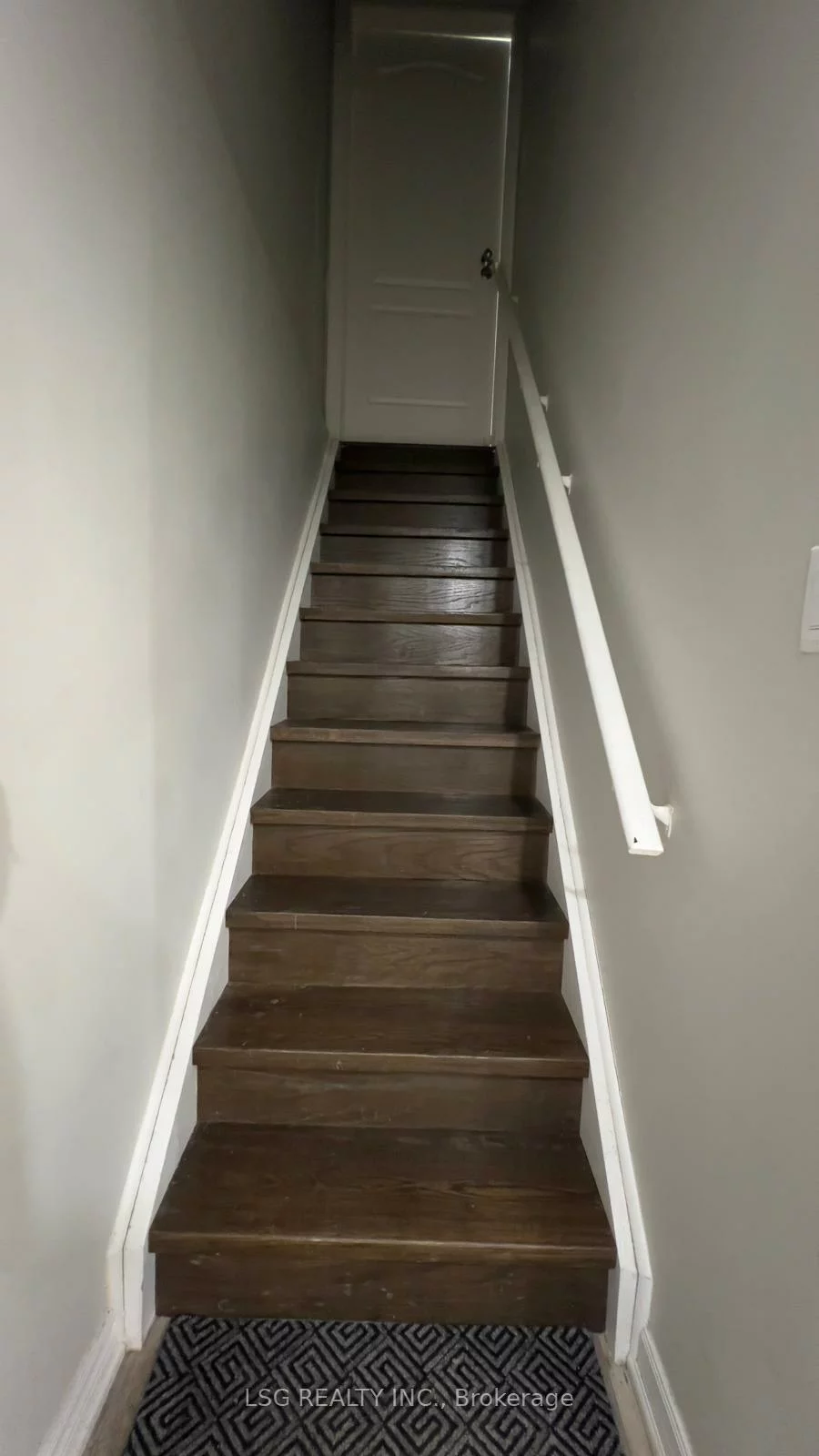 19, Tesla, Holland Landing, East Gwillimbury