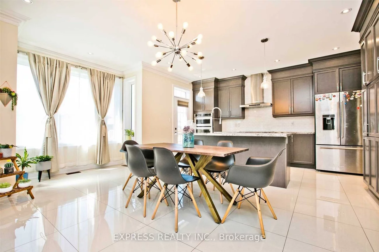 37, Blazing Star, Queensville, East Gwillimbury