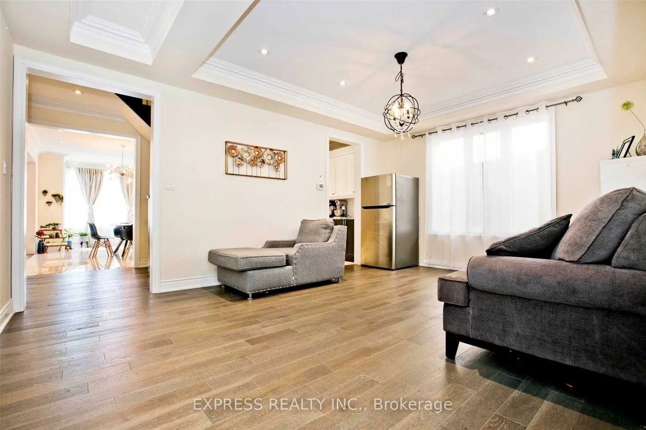 37, Blazing Star, Queensville, East Gwillimbury