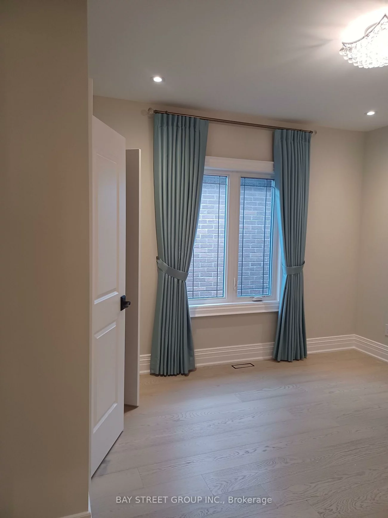 22, Deer Pass, Sharon, East Gwillimbury
