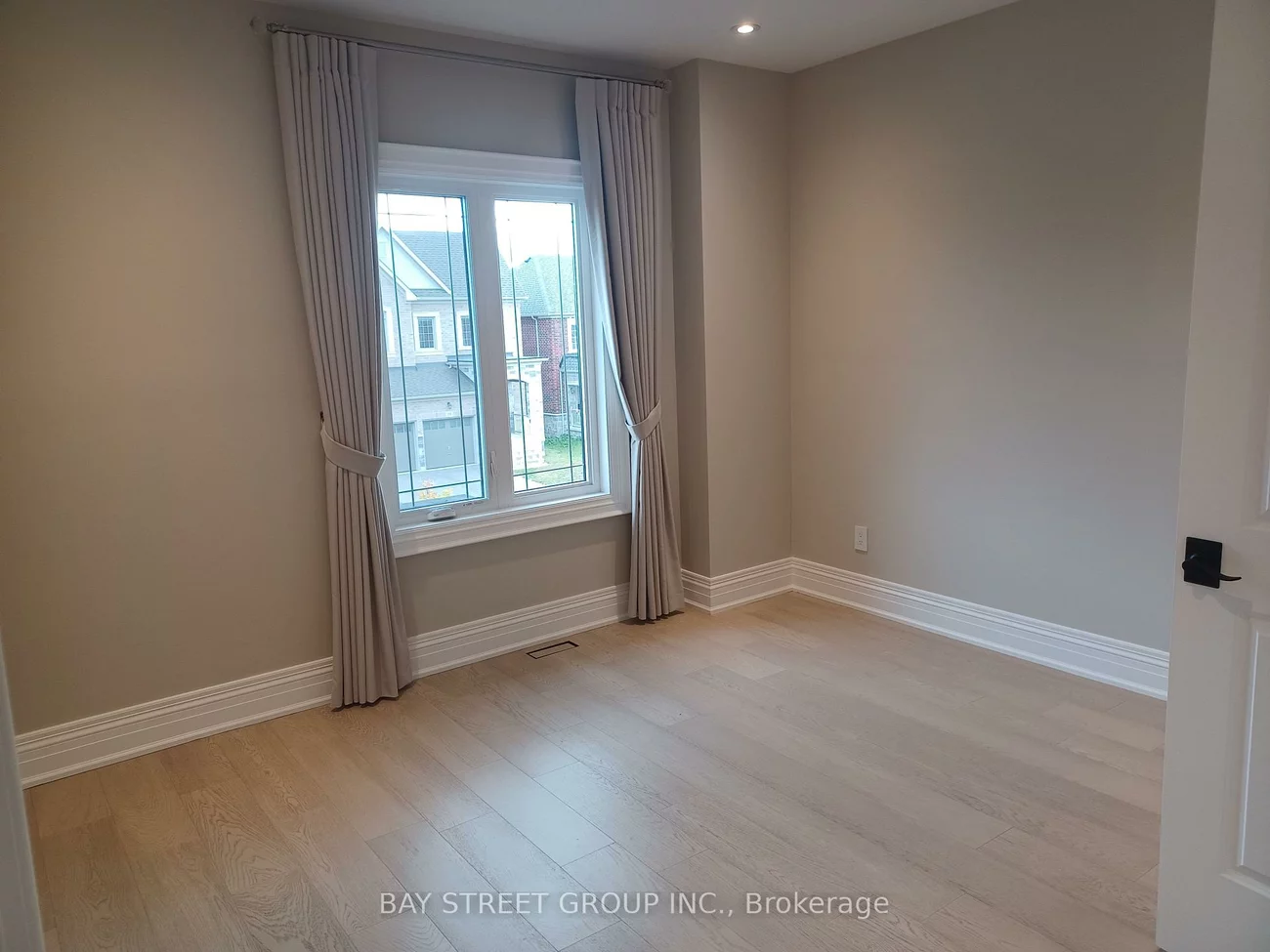 22, Deer Pass, Sharon, East Gwillimbury