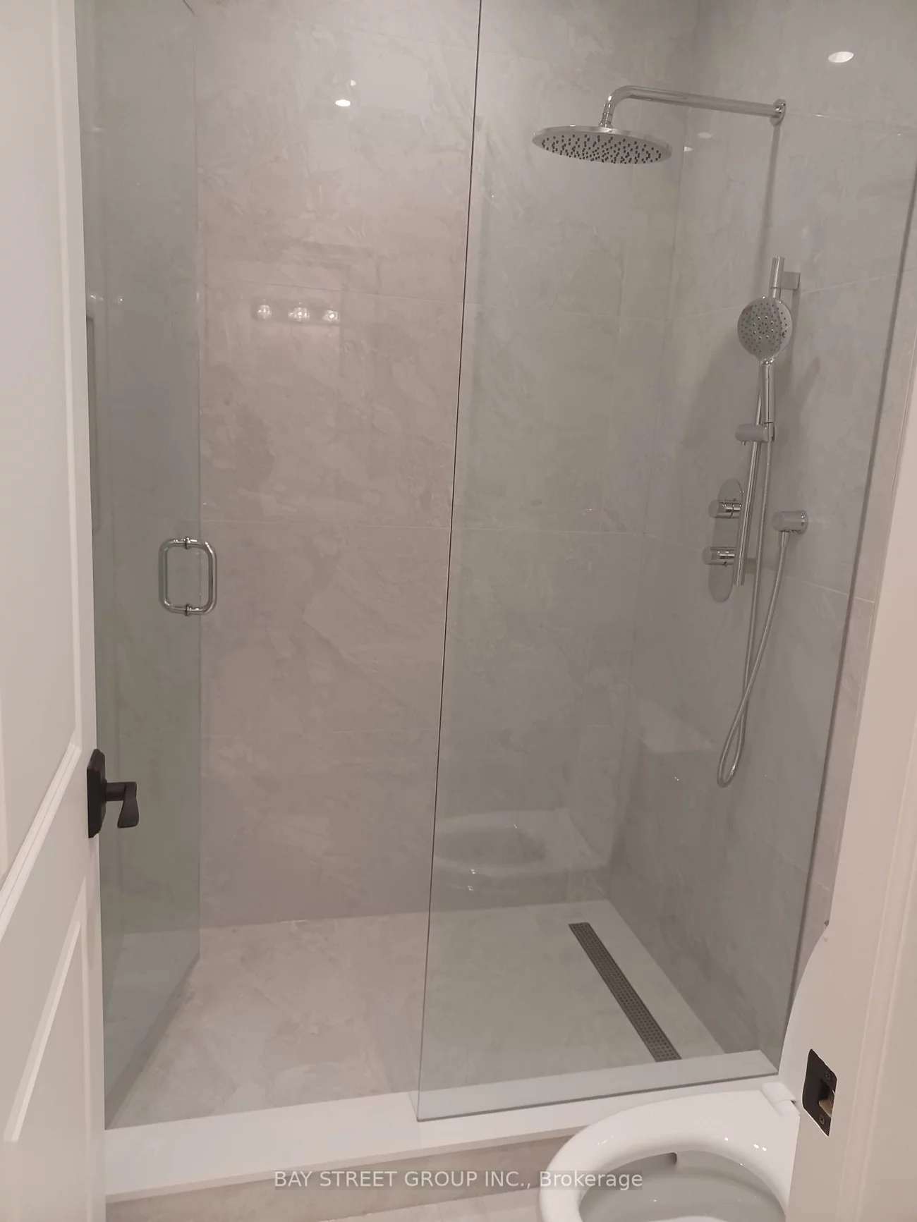 22, Deer Pass, Sharon, East Gwillimbury