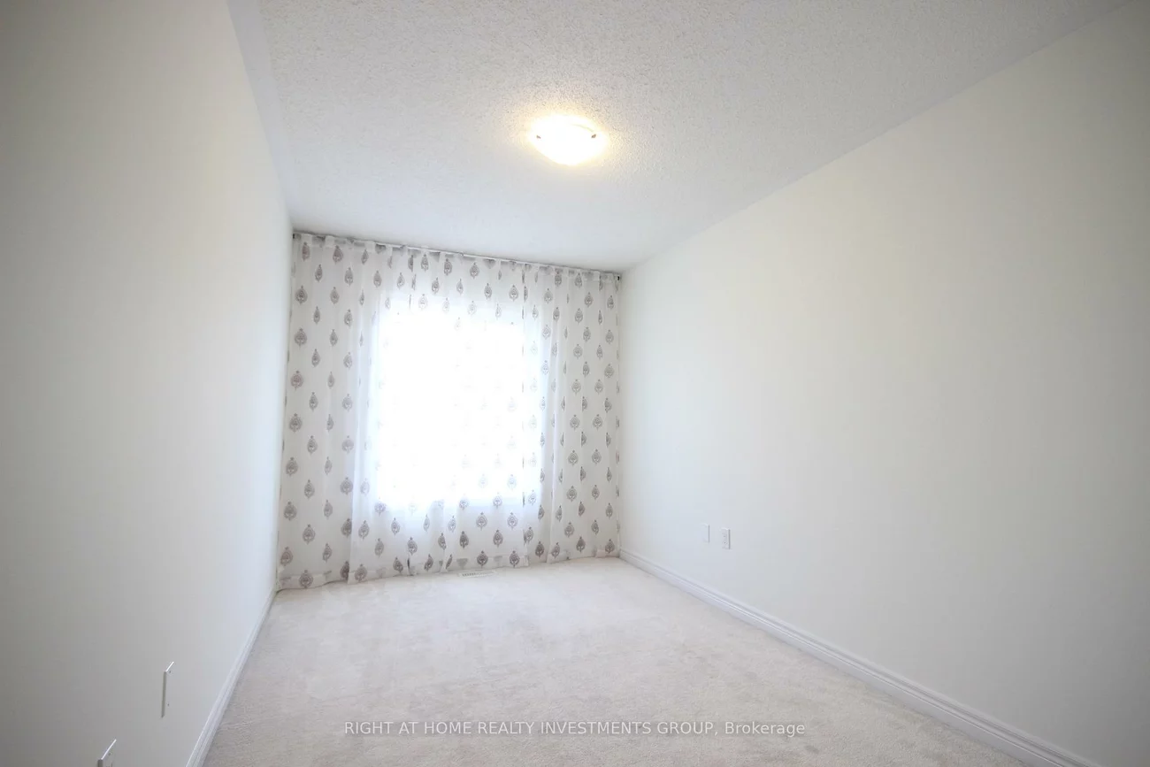 74, Beechborough, Sharon, East Gwillimbury