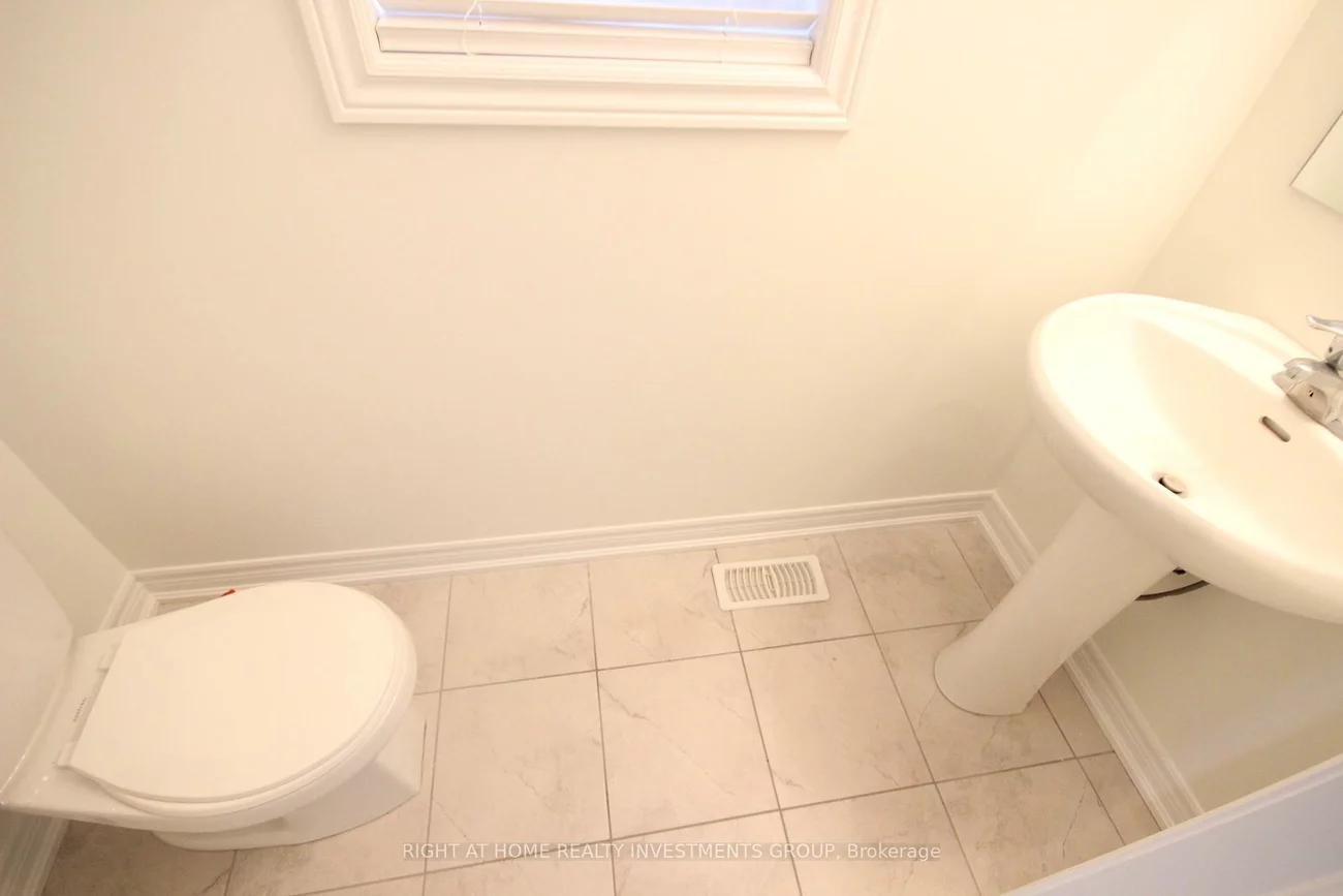 74, Beechborough, Sharon, East Gwillimbury