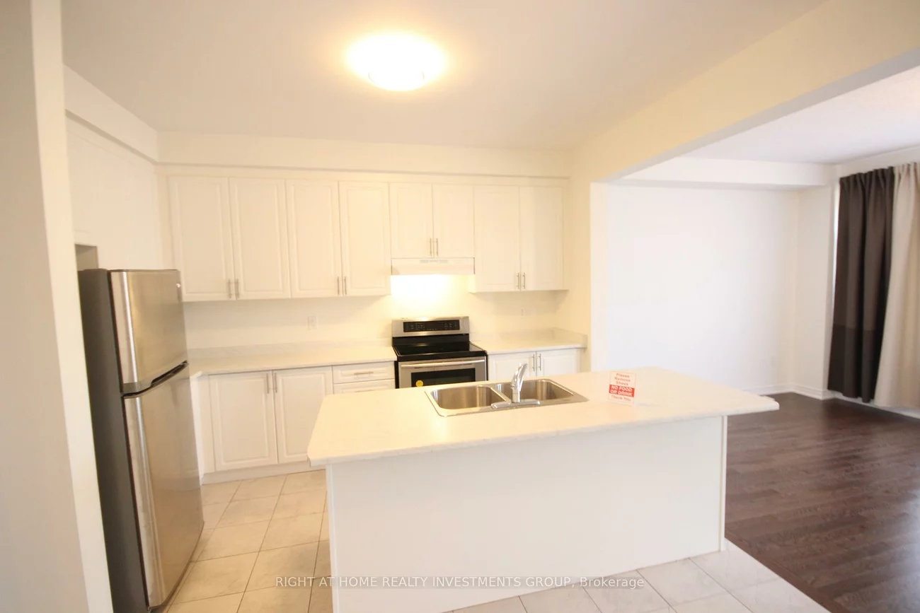 74, Beechborough, Sharon, East Gwillimbury