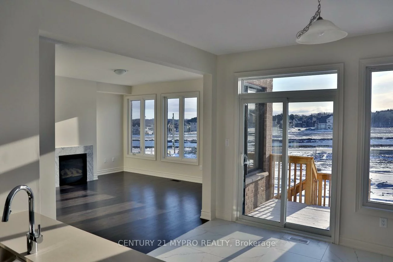 49, Pear Blossom, Holland Landing, East Gwillimbury