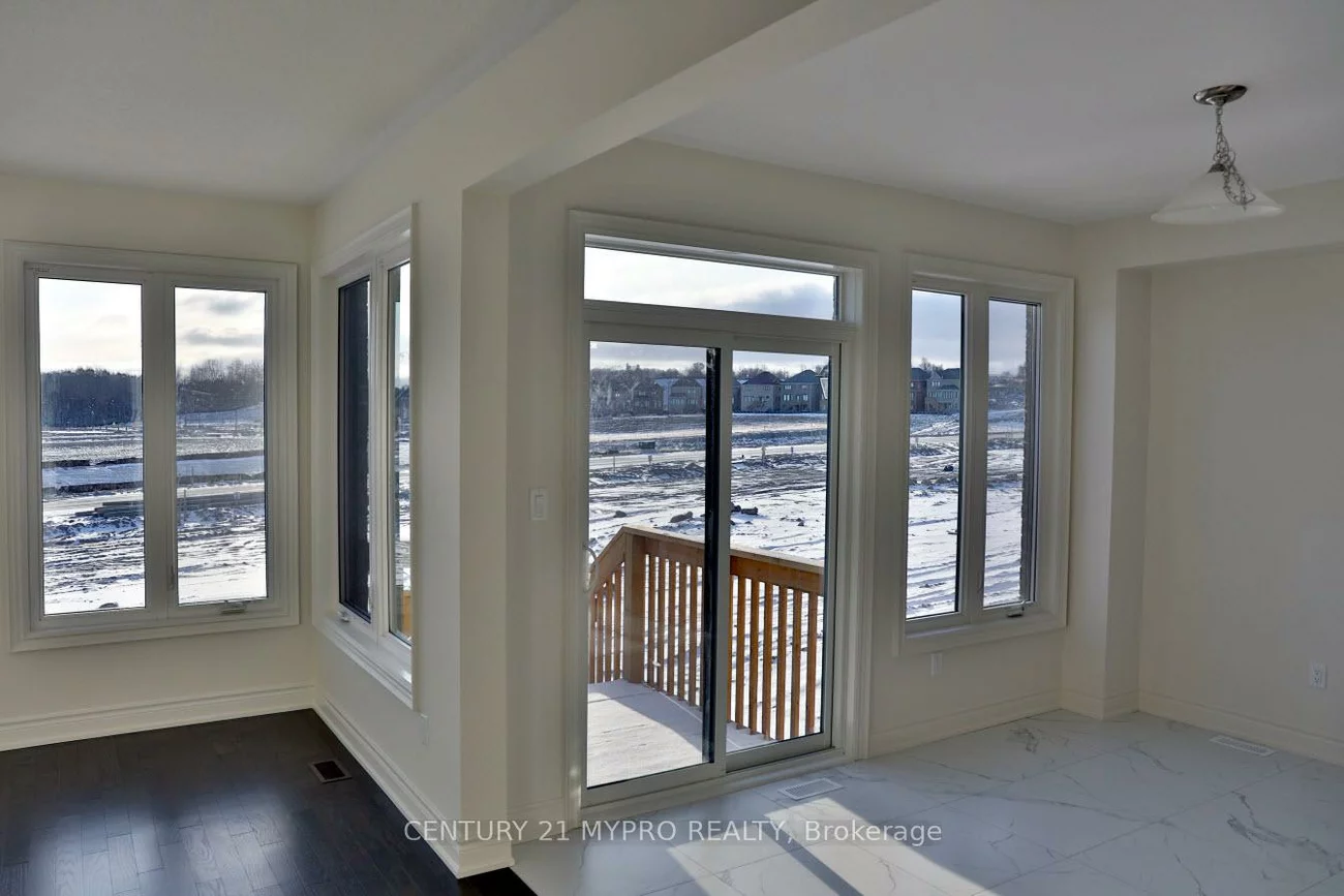 49, Pear Blossom, Holland Landing, East Gwillimbury