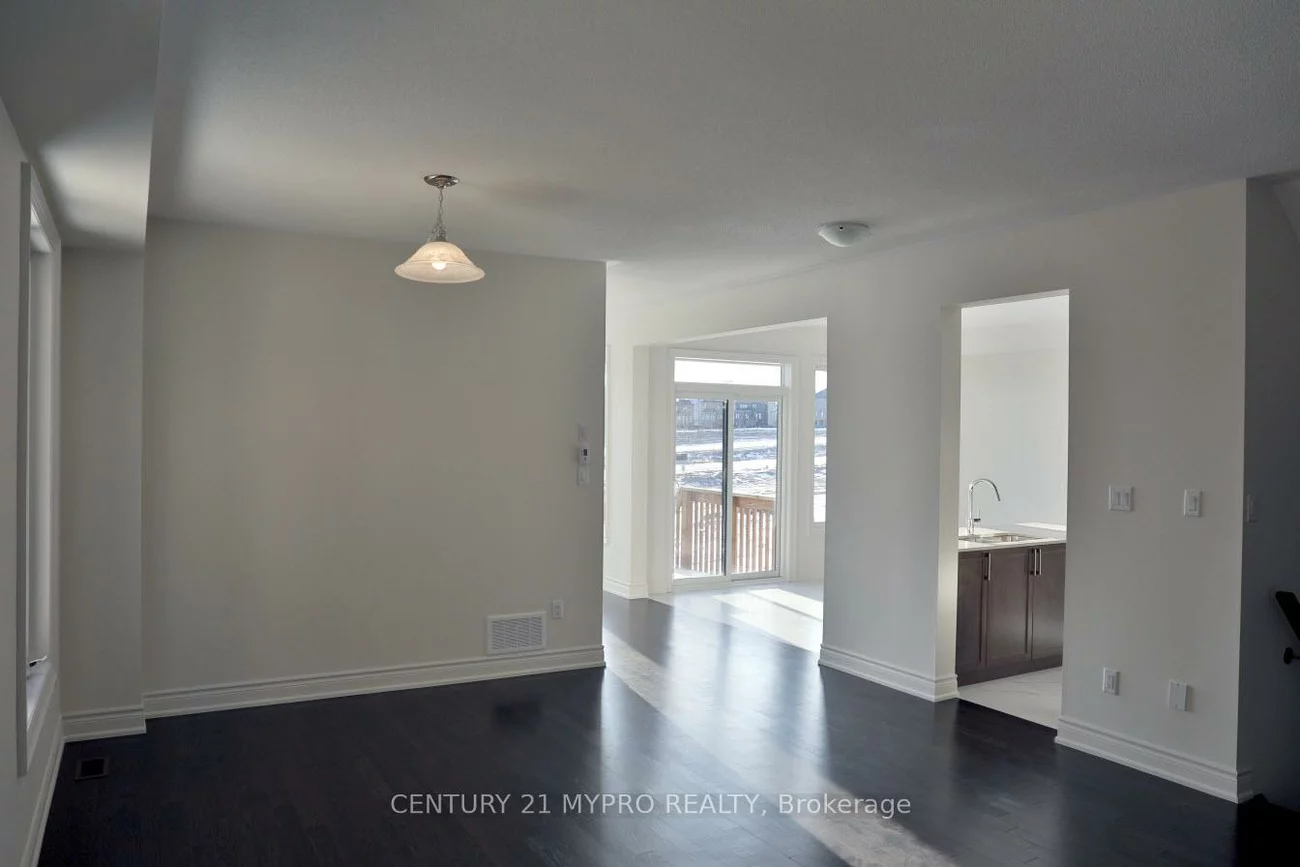 49, Pear Blossom, Holland Landing, East Gwillimbury