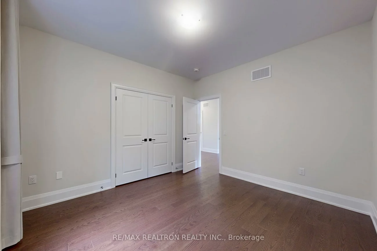 126, Angus Morton, Queensville, East Gwillimbury