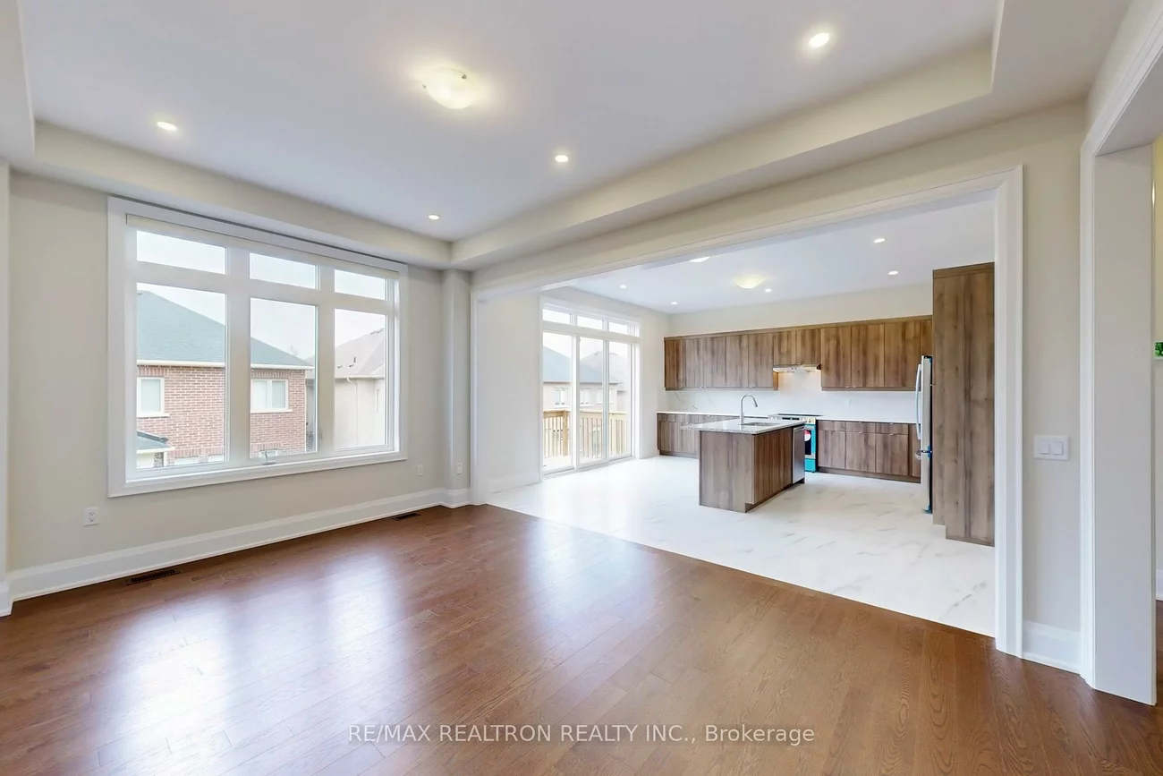 126, Angus Morton, Queensville, East Gwillimbury