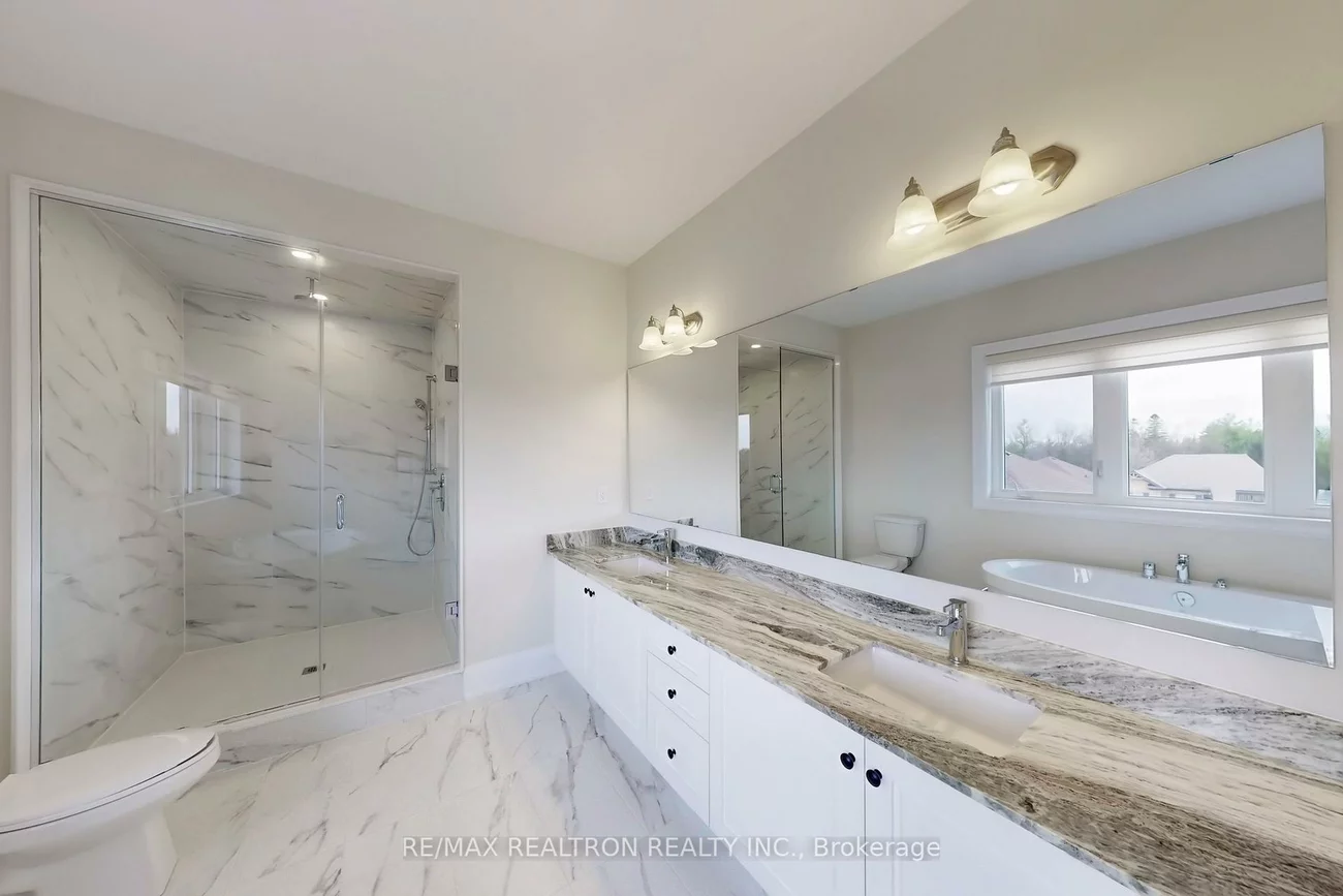 126, Angus Morton, Queensville, East Gwillimbury