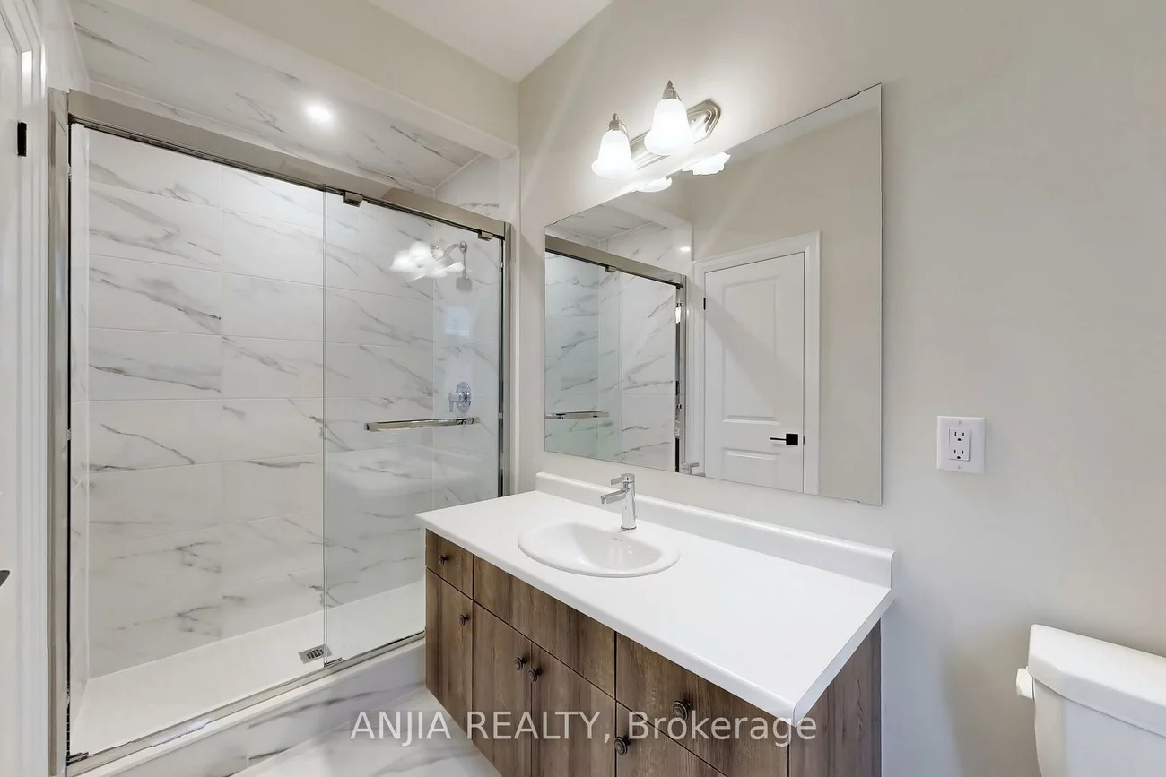 86, Angus Morton, Queensville, East Gwillimbury