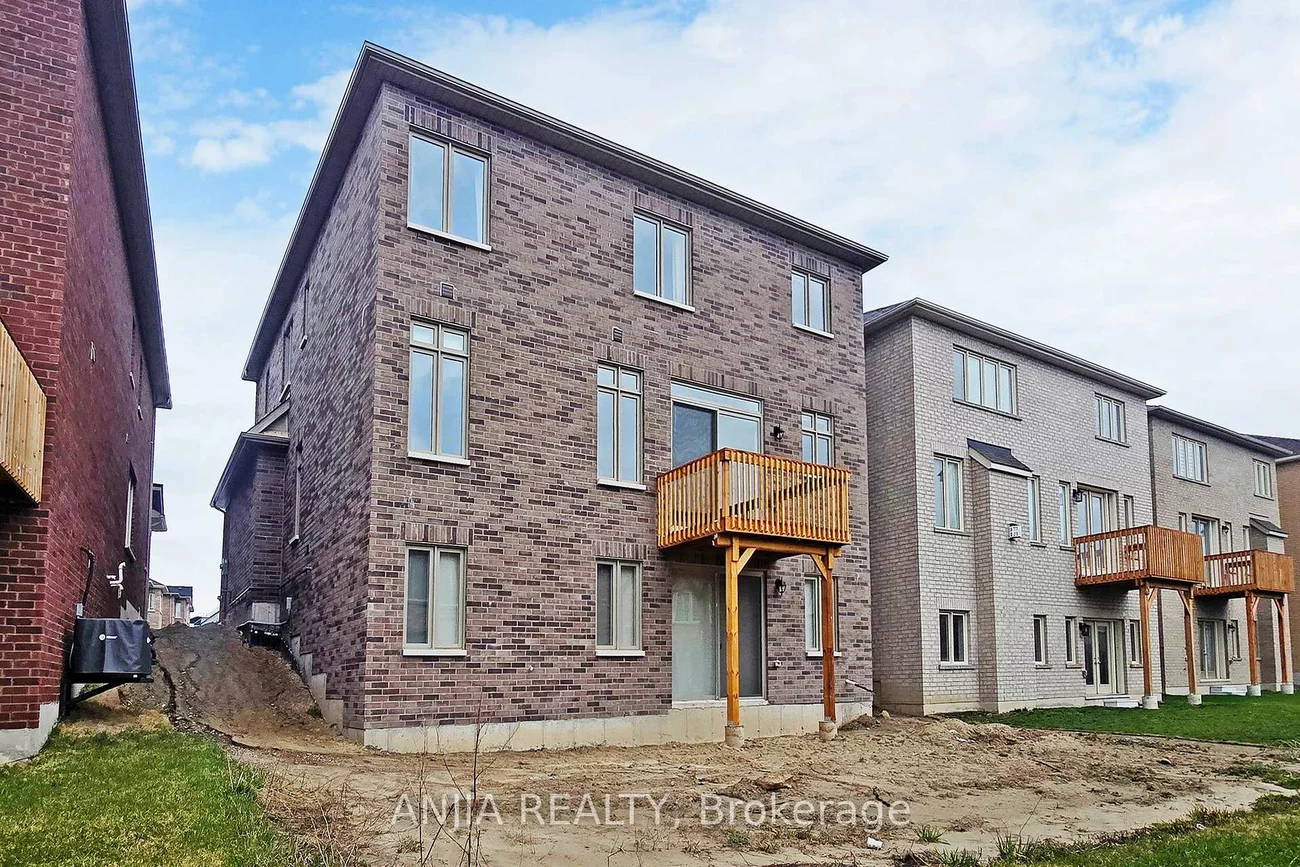 86, Angus Morton, Queensville, East Gwillimbury