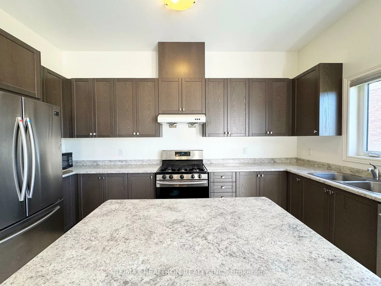 32, Dr Pearson, Sharon, East Gwillimbury