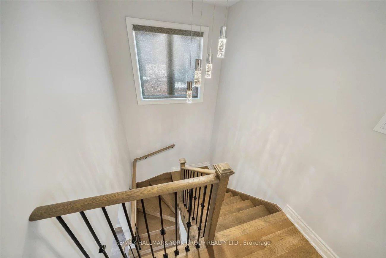 12, Deer Pass, Sharon, East Gwillimbury