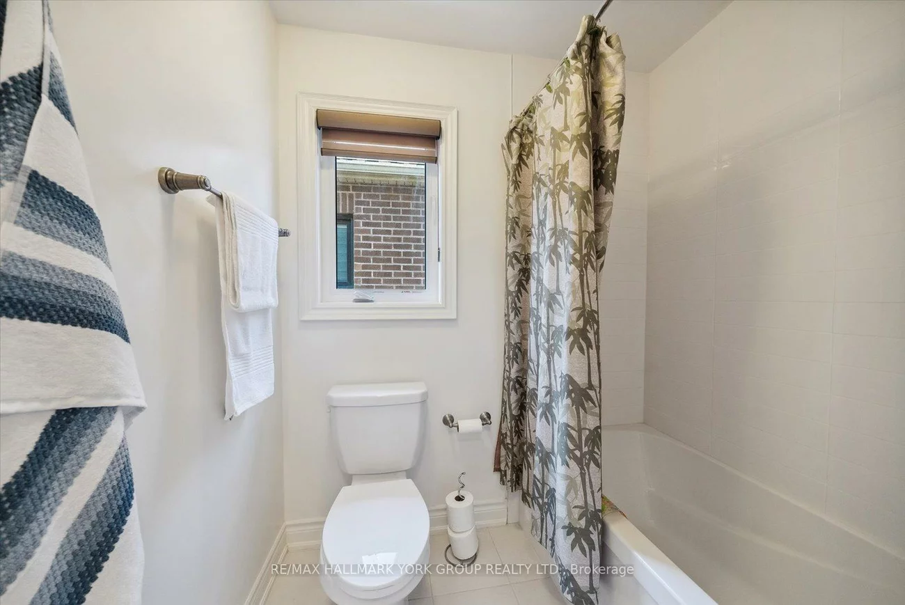 12, Deer Pass, Sharon, East Gwillimbury