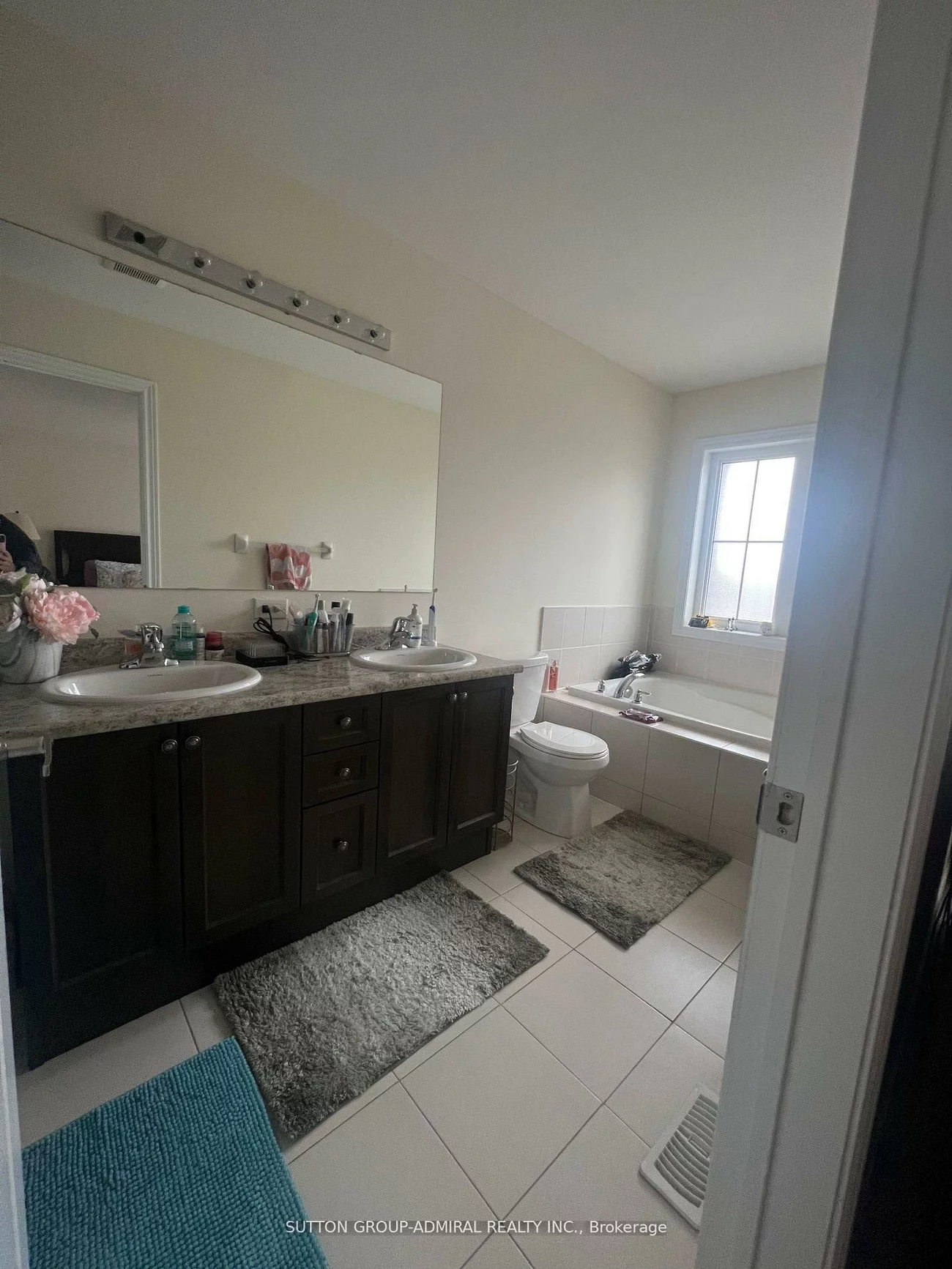 123, Beechborough, Sharon, East Gwillimbury