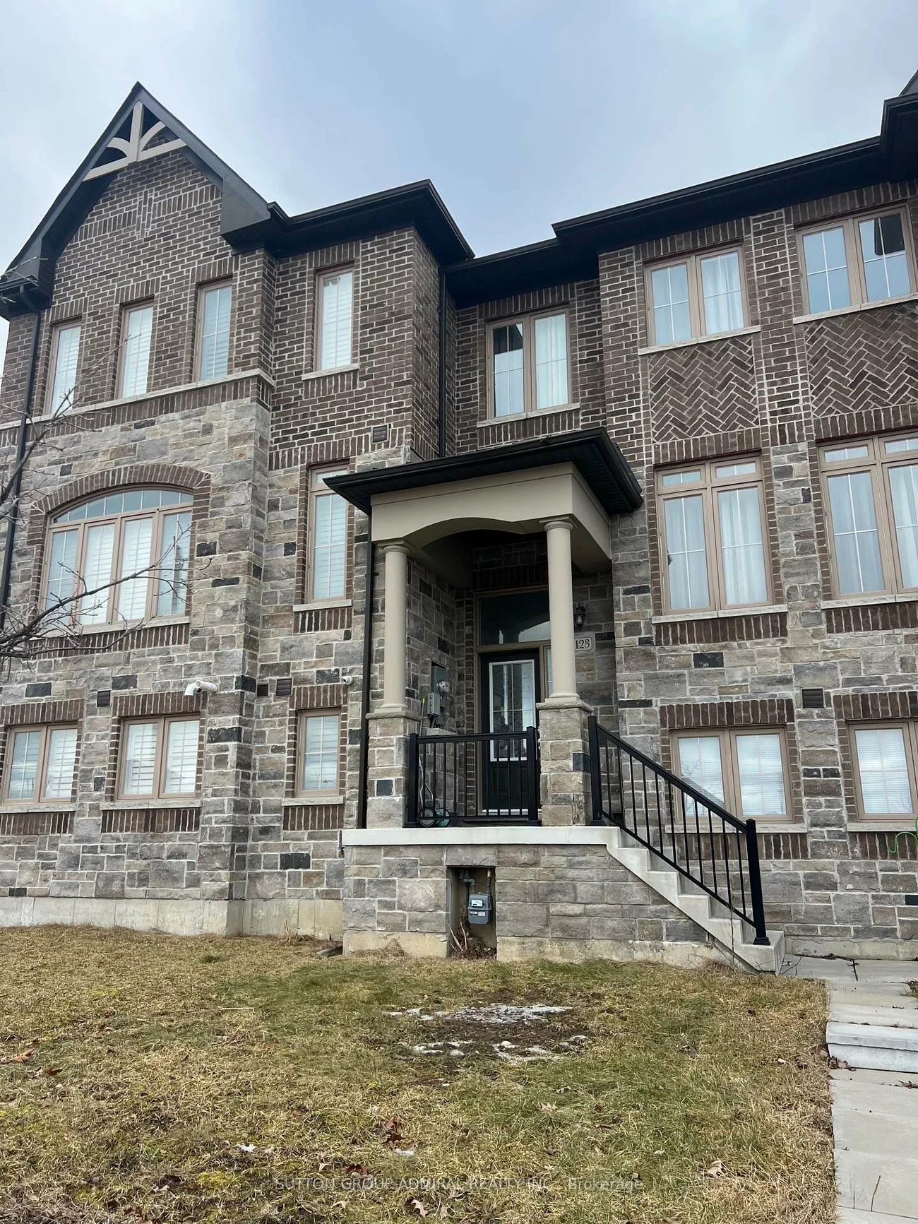 123, Beechborough, Sharon, East Gwillimbury