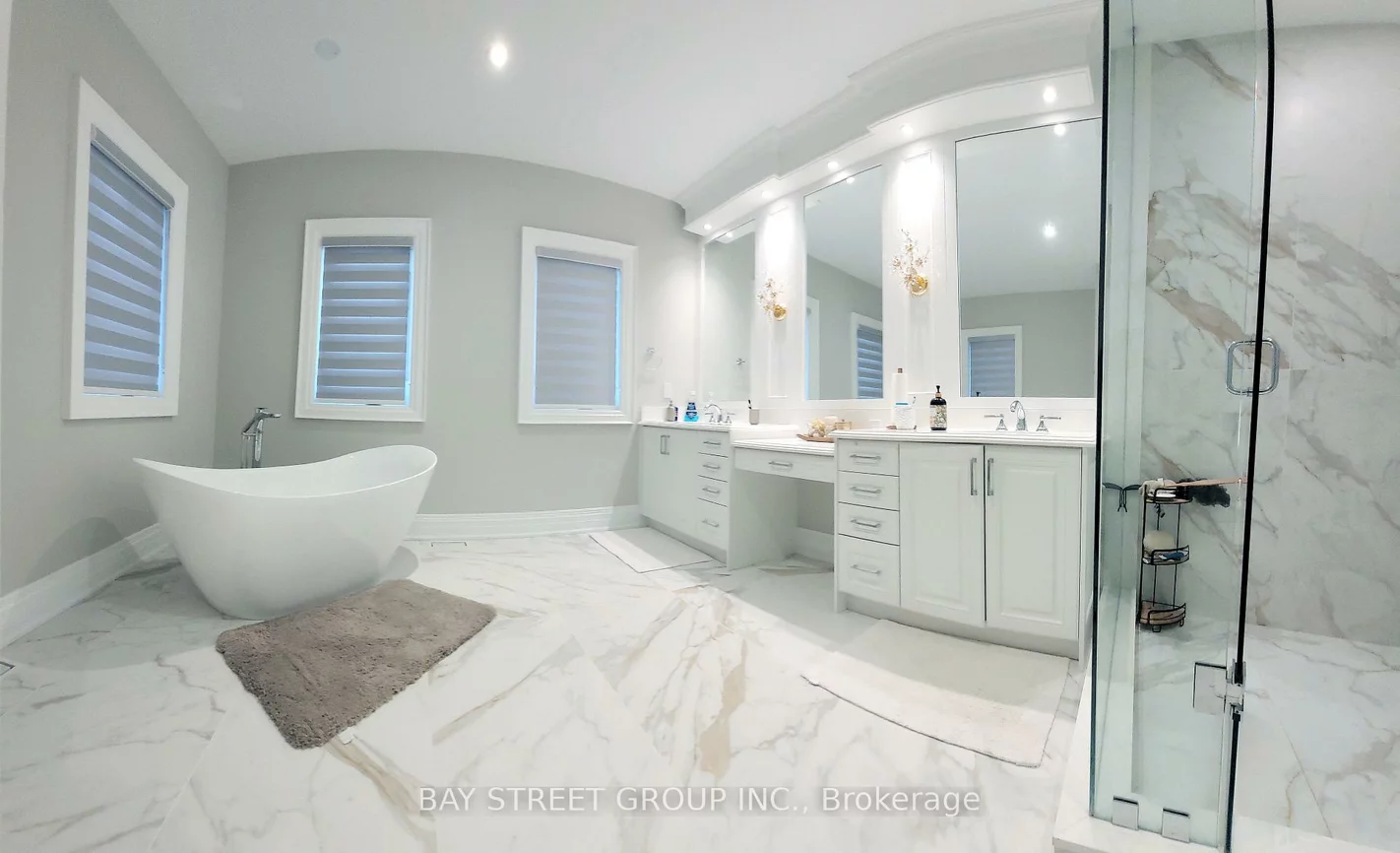 22, Deer Pass, Sharon, East Gwillimbury