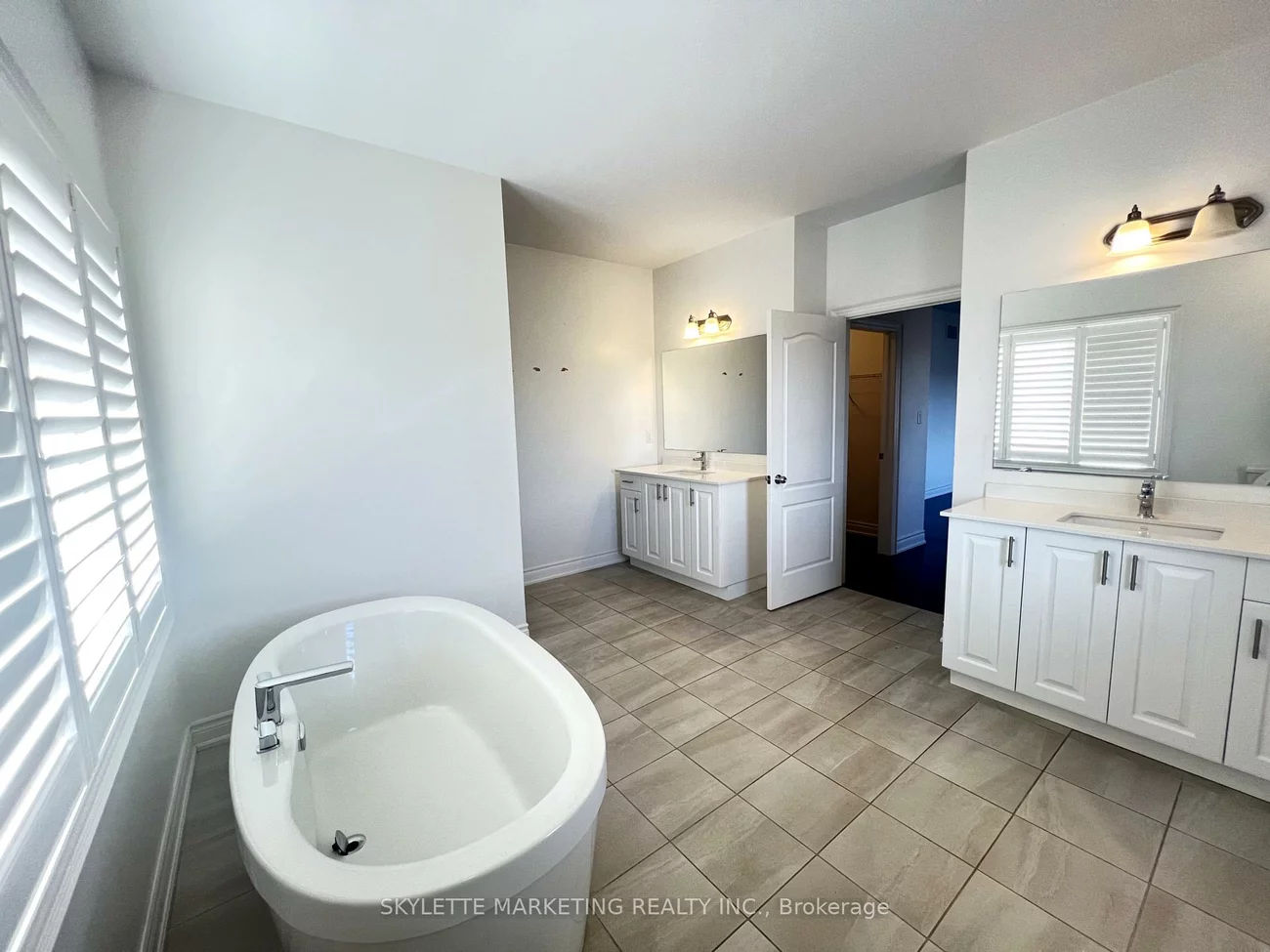 5, Beebalm, Holland Landing, East Gwillimbury