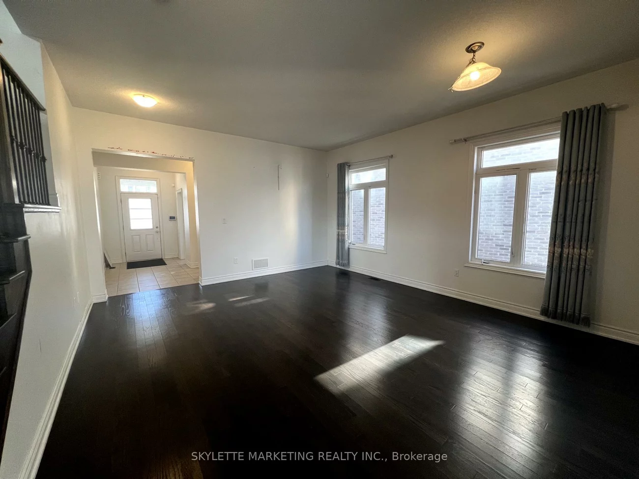 5, Beebalm, Holland Landing, East Gwillimbury