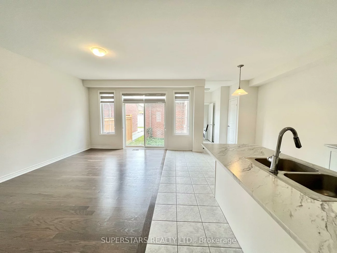 19838, Leslie, Queensville, East Gwillimbury