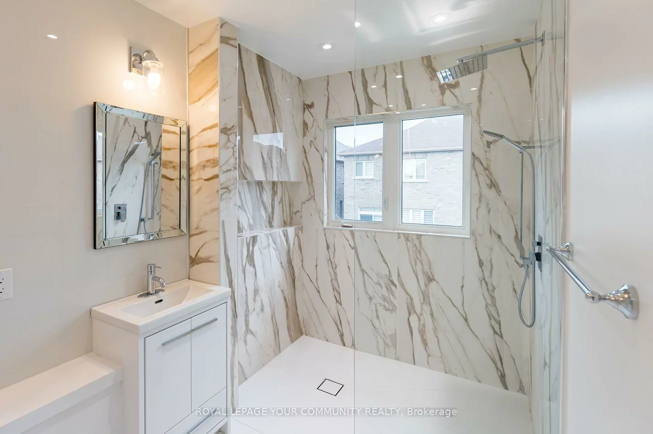54, Frederick Taylor, Mt Albert, East Gwillimbury