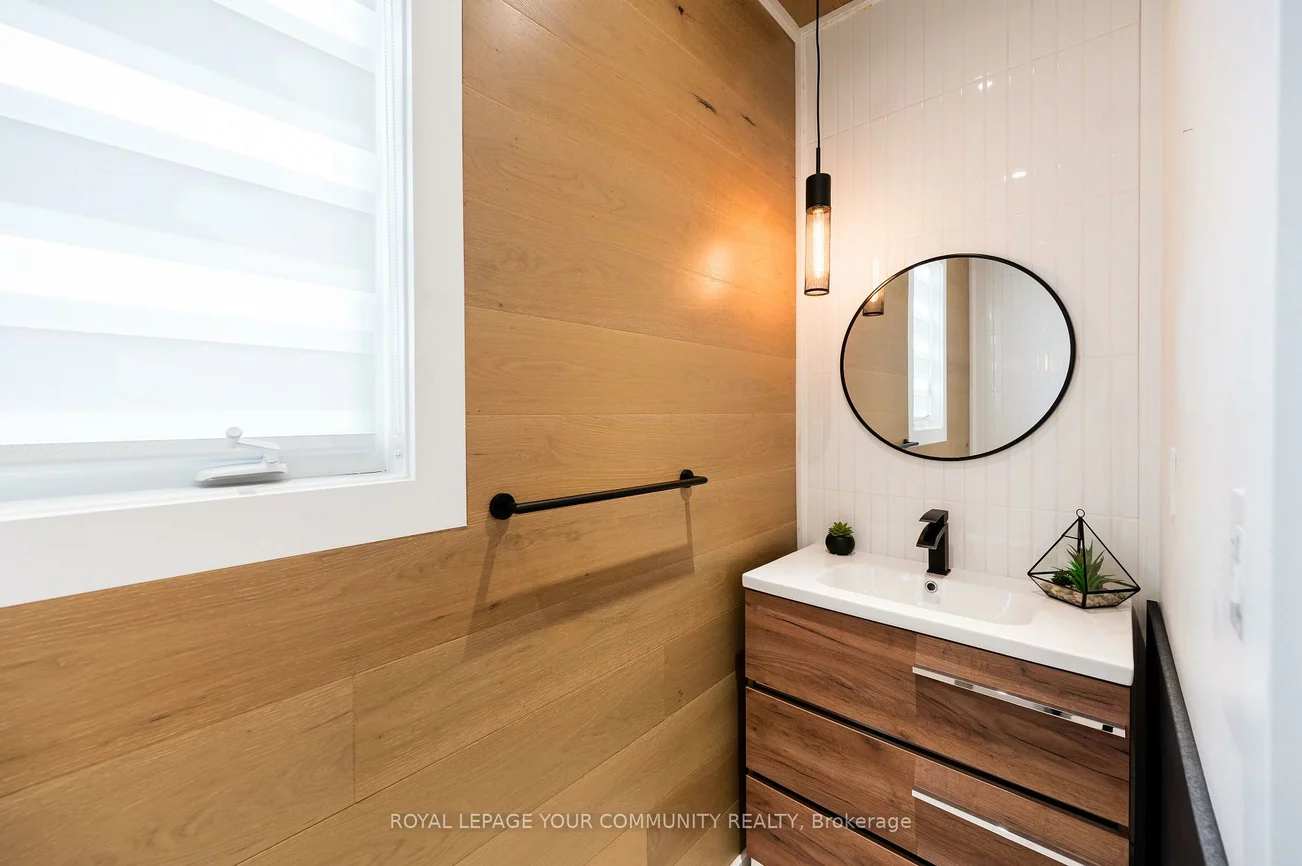 54, Frederick Taylor, Mt Albert, East Gwillimbury