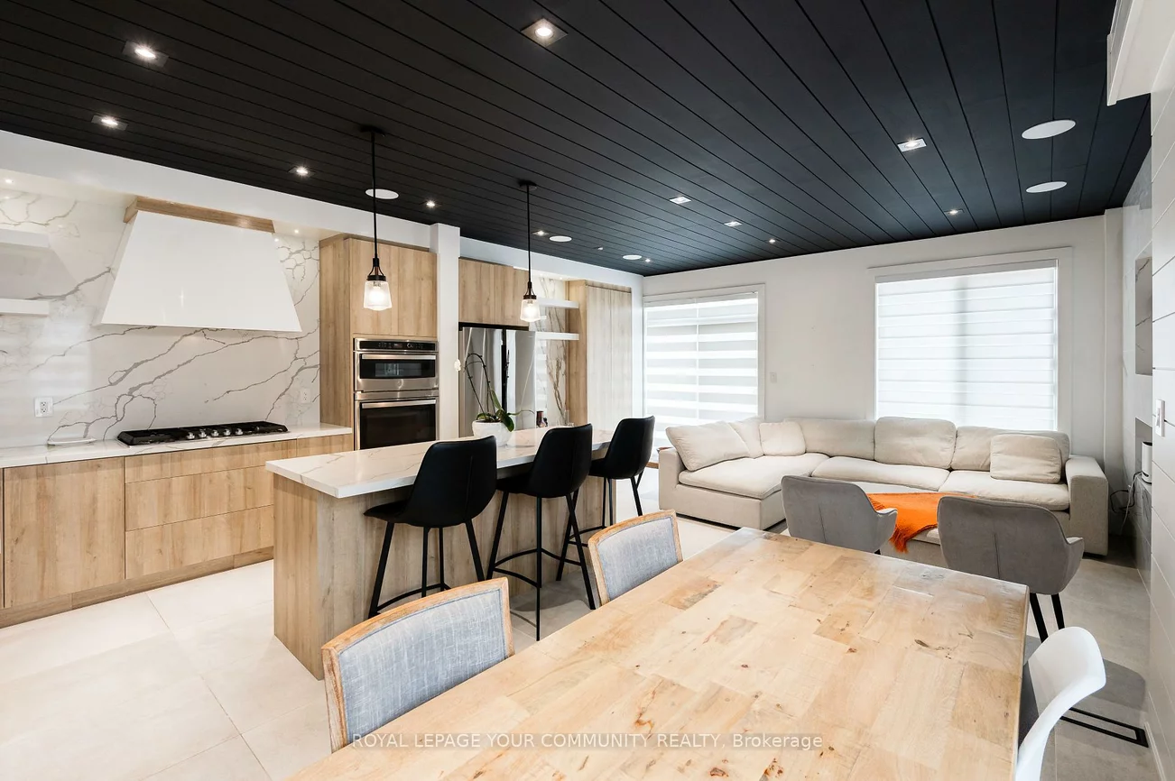 54, Frederick Taylor, Mt Albert, East Gwillimbury