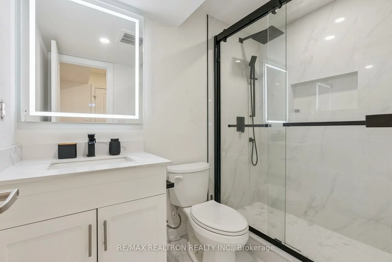 38, Balsdon (Lower Level), Queensville, East Gwillimbury