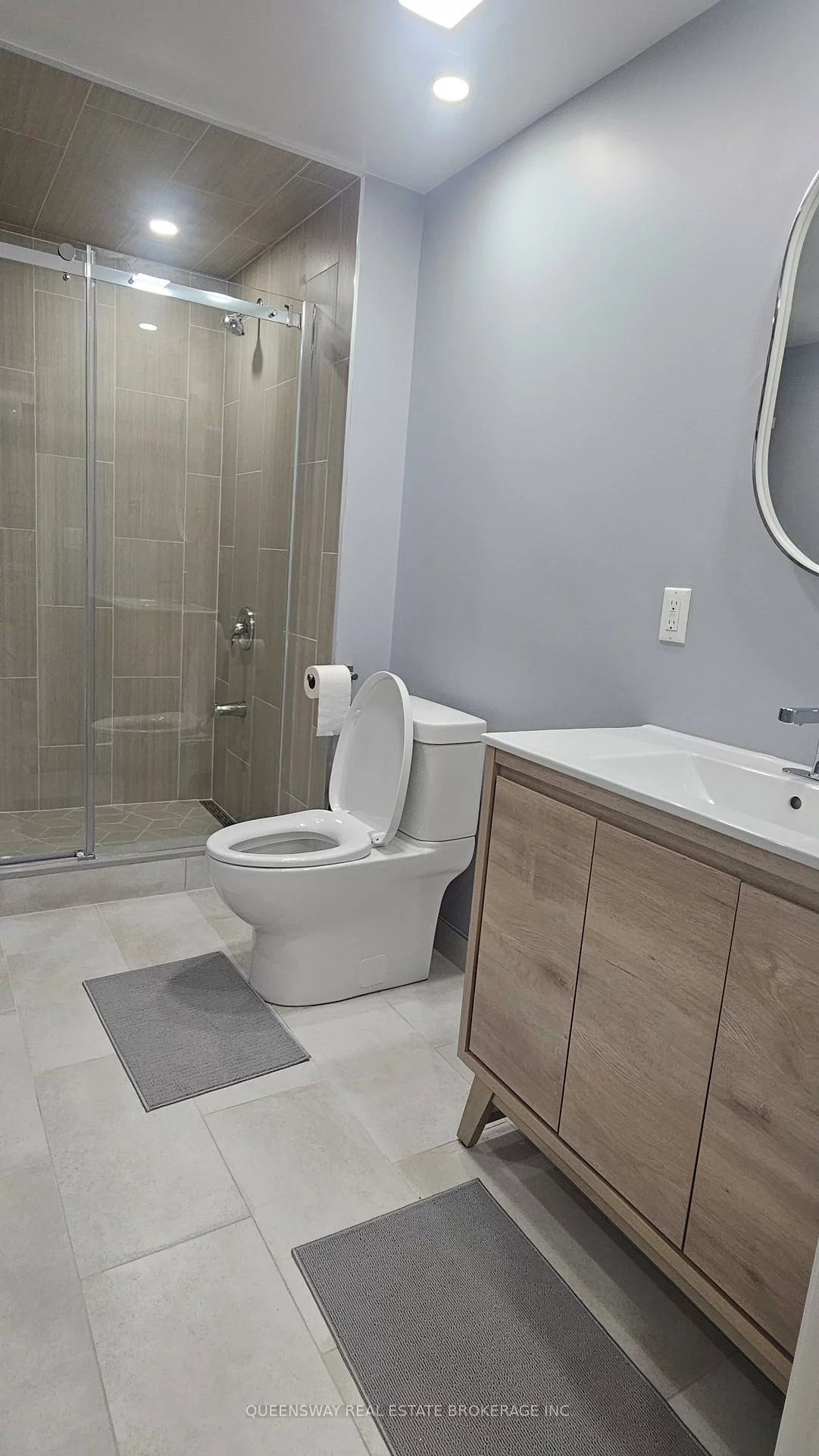68, Betty May, Queensville, East Gwillimbury