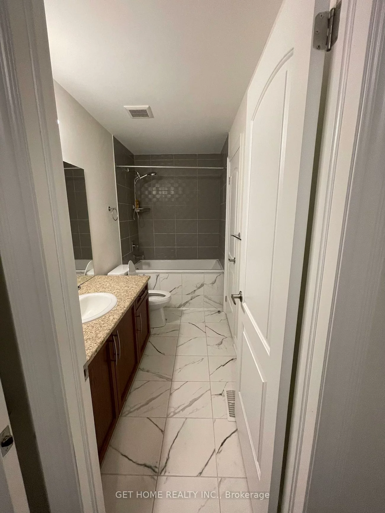 240, Seaview, Queensville, East Gwillimbury