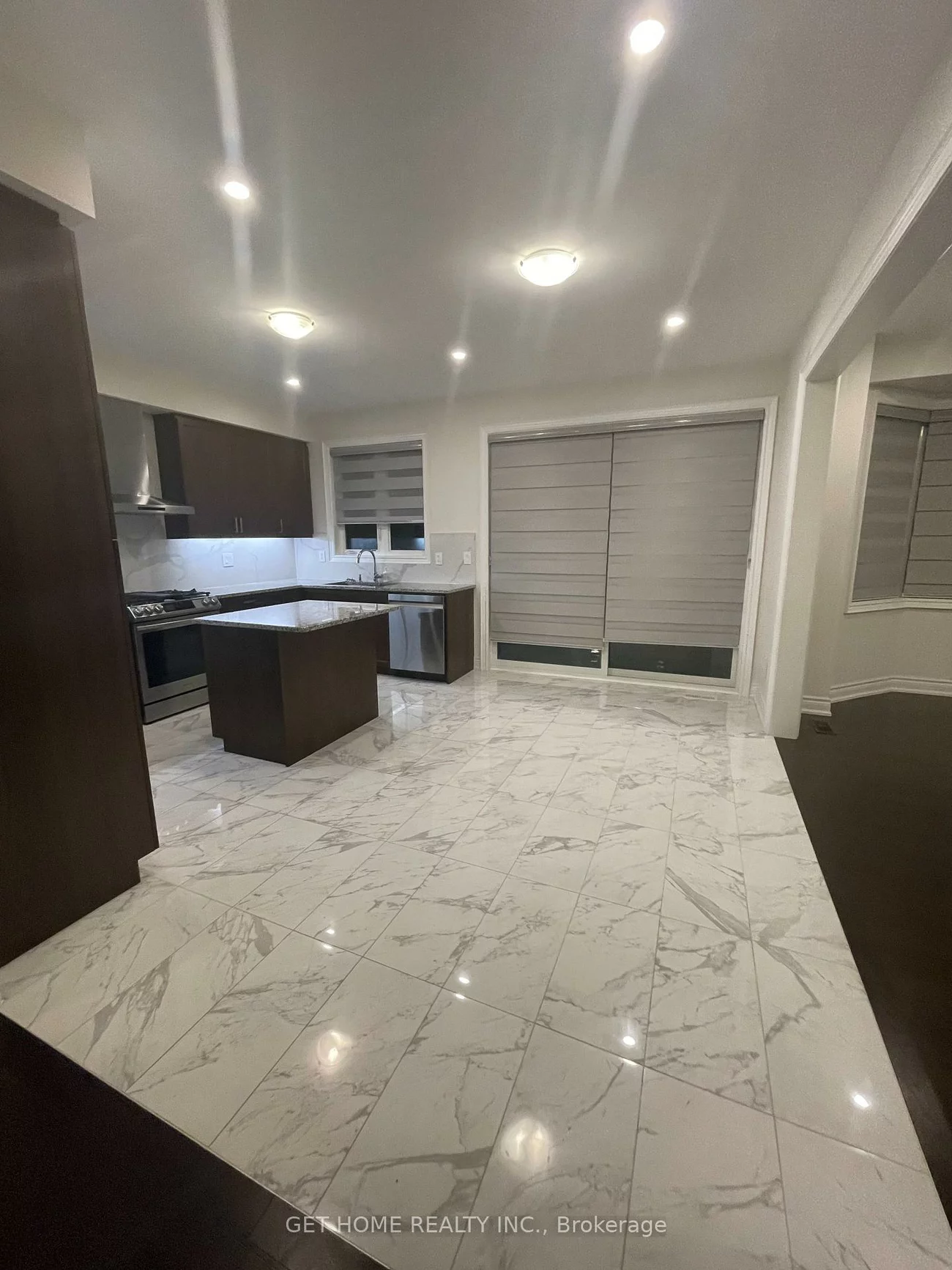 240, Seaview, Queensville, East Gwillimbury
