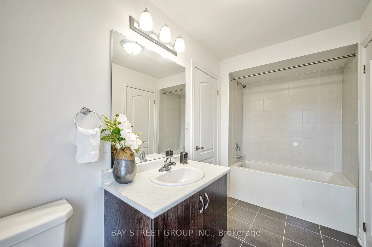 9, Robert Baldwin, Sharon, East Gwillimbury