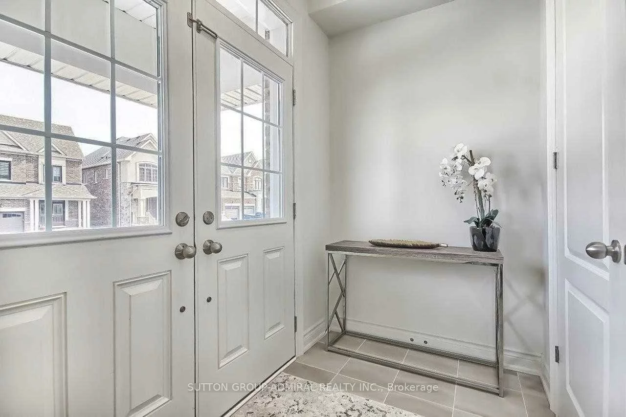 14, Yarrow, Holland Landing, East Gwillimbury