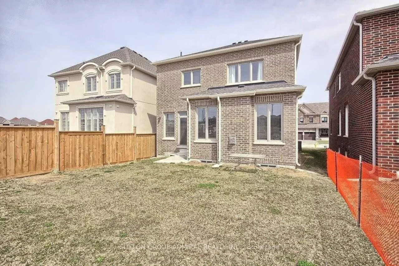 14, Yarrow, Holland Landing, East Gwillimbury